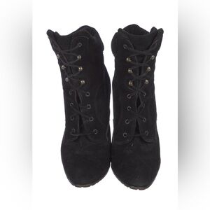 Manolo Blahnik suede lace-up boots, size 8